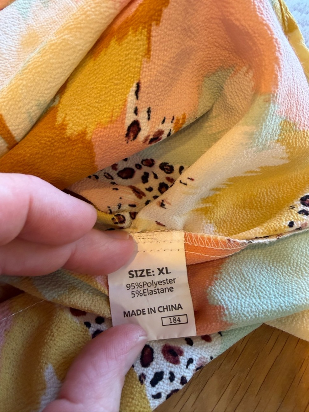 Springtime Blouse! Fun colors! - Picture 3 of 3